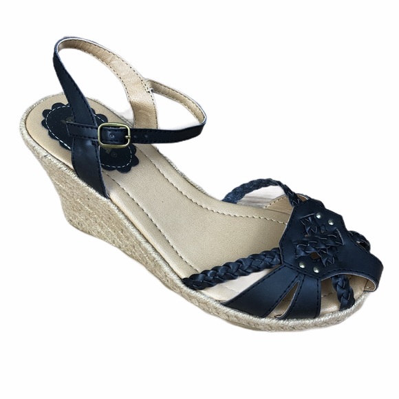 Soda | Shoes | Soda Black Tan Braided Sandal | Poshmark